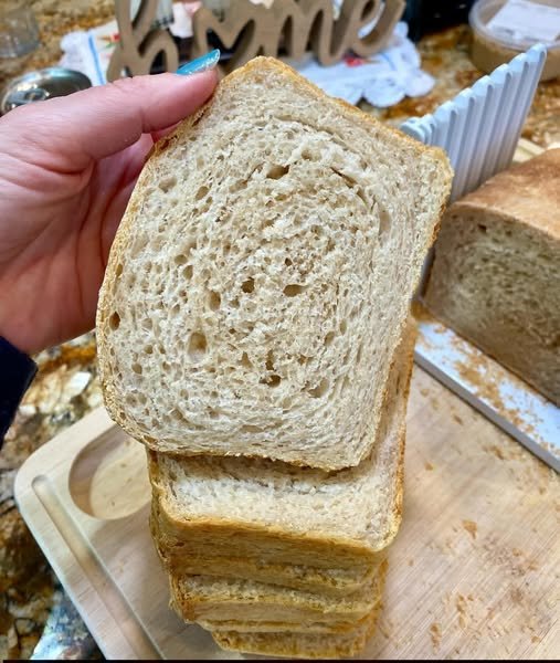 Sourdough Sandwich Bread